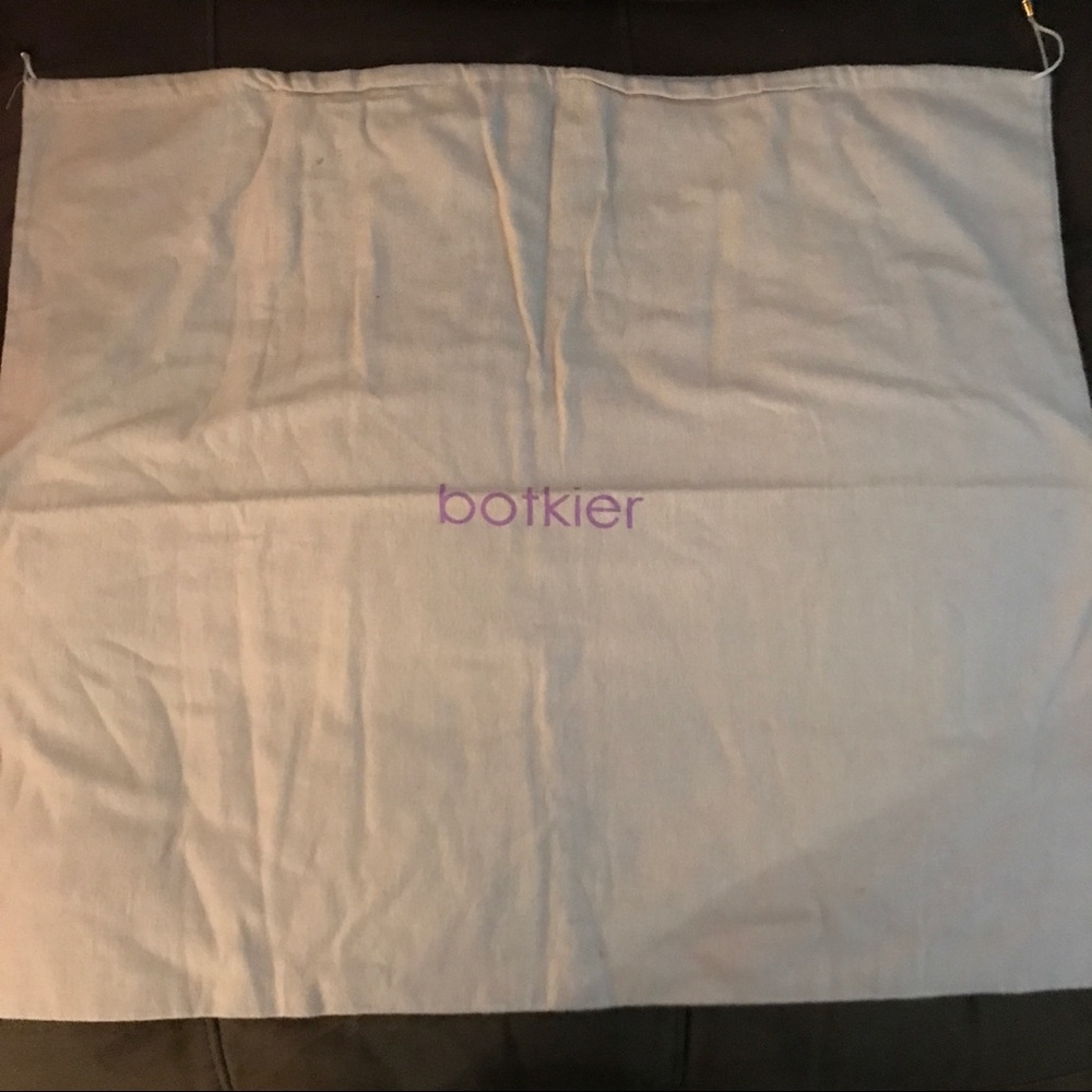 Botkier duster bag